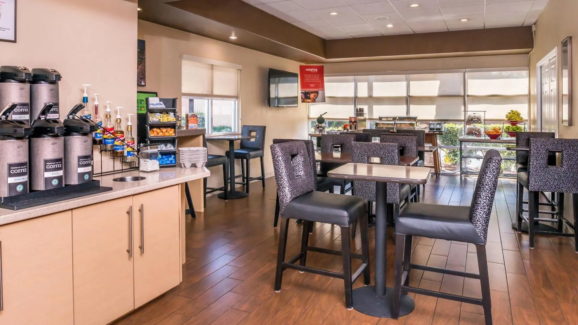 Towneplace Suites By Marriott Anaheim Maingate Near Angel Stadium